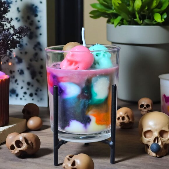 Skull Candle in Glass ✦ Vanilla Cherry Cheesecake ✦ Oatmeal Raisin ✦ Cinnamon - Picture 4 of 8
